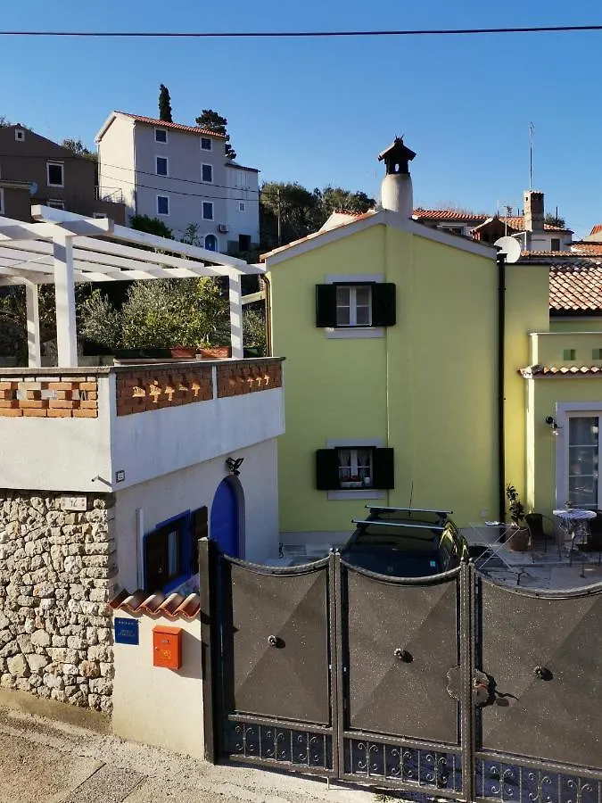House Valun 42 Apartman