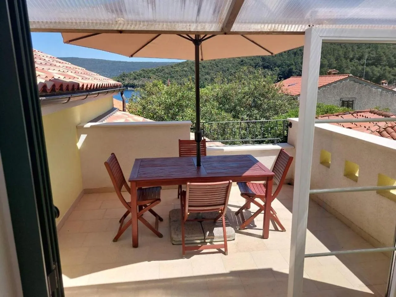 Apartman House Valun 42